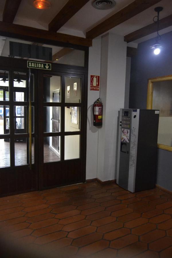 Hotel El Tratado 토르데실라 외부 사진