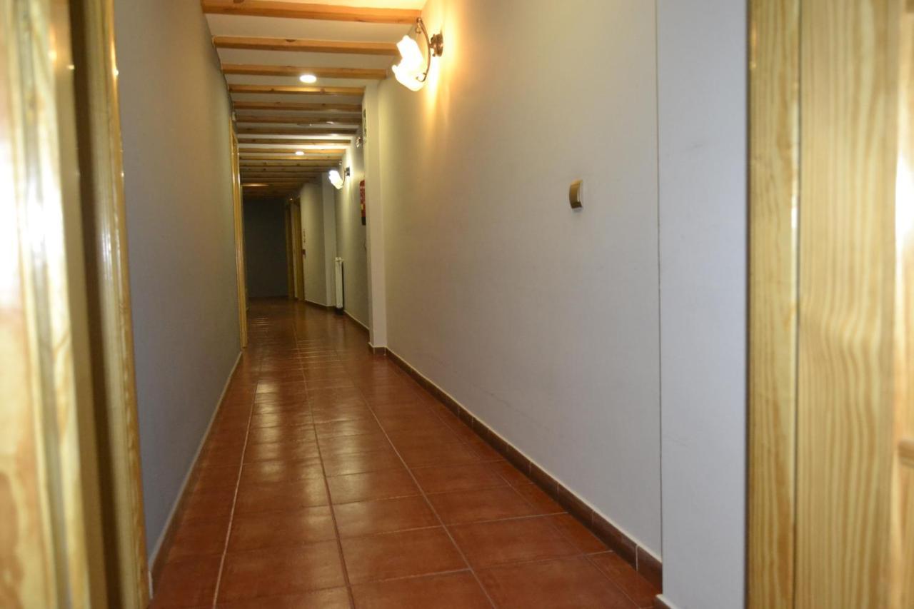 Hotel El Tratado 토르데실라 외부 사진